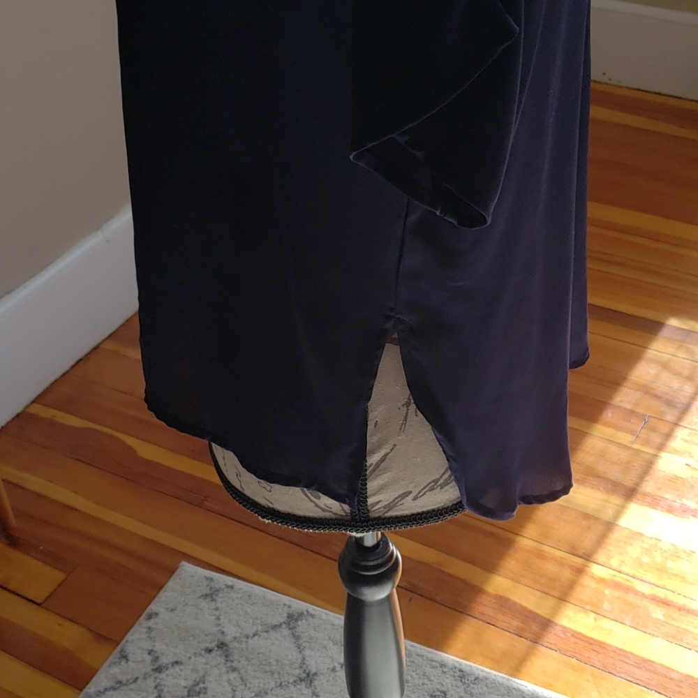 Keyhole blouse - Picture 3 of 4